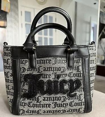 juice couture: Сумка-тоут Juicy Couture, компактный формат. - Дизайн: монограммный — 1