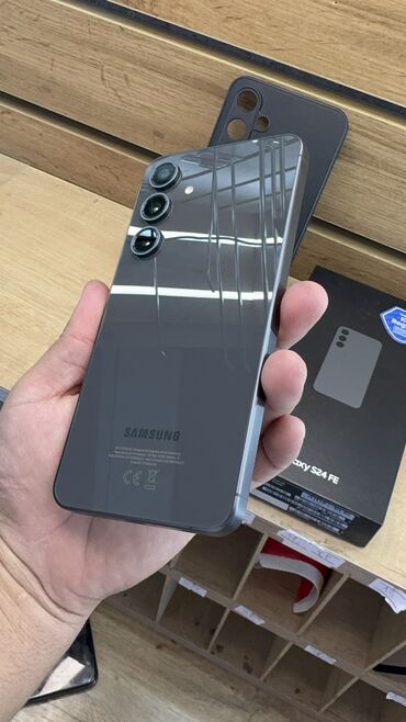 мониторы aoc бишкек: Samsung Galaxy S24 FE, Колдонулган, 256 ГБ