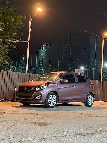 Chevrolet: Chevrolet Spark: 2018 г., 1 л, Вариатор, Хэтчбэк — 6