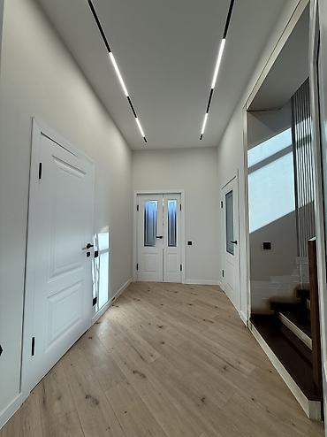 Продажа коттеджей и домов: 5 комнат, 216 м², 4 соток, Бишкек, Рухий Мурас ж/м Агентство недвижимости — 13