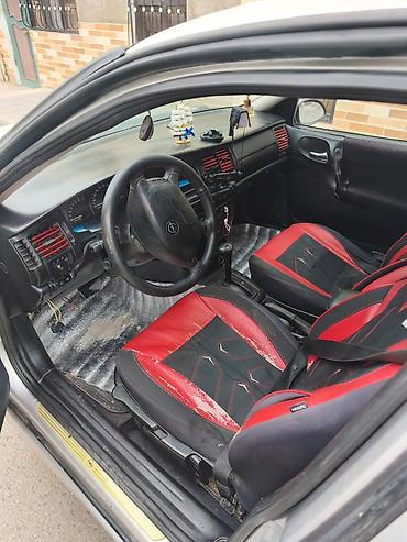 chevrolet cruze hatchback: Opel Vectra: 1.8 l | 2000 il 300000 km Sedan — 6