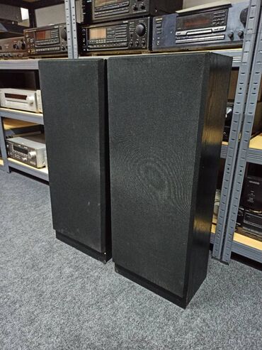 Zvučnici i stereo sistemi: Hitaka HT-84 BL cetvorosistemac sa mrezicama koje se ne skidaju. 6 — 5