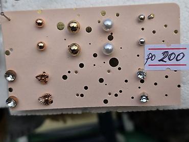 Ostalo: Minđuše 200 i 300 din — 12