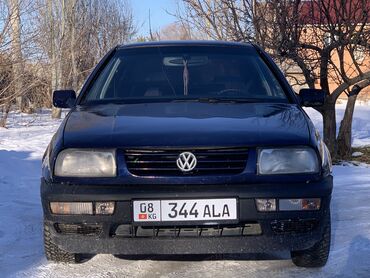 volkswagen passat кпп: Volkswagen Vento: 1993 г., 1.8 л, Механика, Бензин, Седан