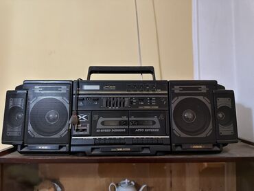 Mikrofonlar: DTS-98 modelidir kaset maqnitafon.2 kaset yuvası var işlek vezyetdedir