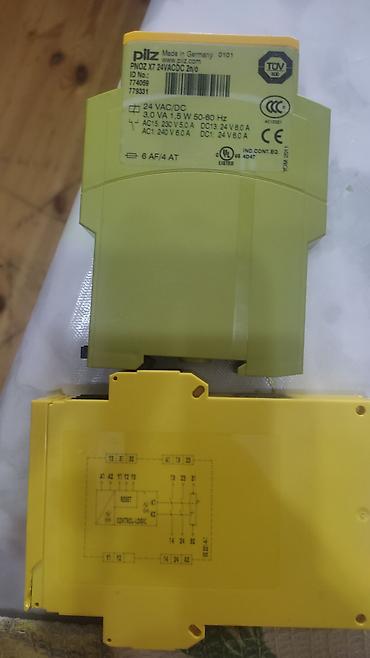 led panel: Pilz PNOZ s4 təhlükəsizlik releləri - Model: PNOZ s4 - İdent No — 4