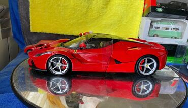 Avtomobil modelləri: Коллекционная модель Ferrari LaFerrari rosso red 2013 Hot Wheels — 9