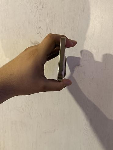 iphone quba: IPhone 16 Pro, 128 GB, Qızılı — 5