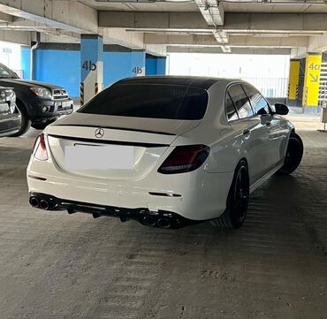 Другой тюнинг: Задний диффузор с накладками на w213 мерседес