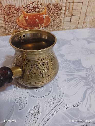 samovar altı podnos: Misdən hazırlanmış əl işi cezve (ibrik) – klassik Şərq üslubunda — 2