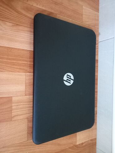 HP: Intel Core i3, 4 GB OZU, 15.6 " — 7