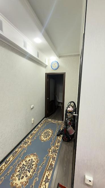 мкр улан 2 продаю квартиру: 2 комнаты, 67 м², Улан-2 мкр 106 серия улучшенная, 1 этаж — 2