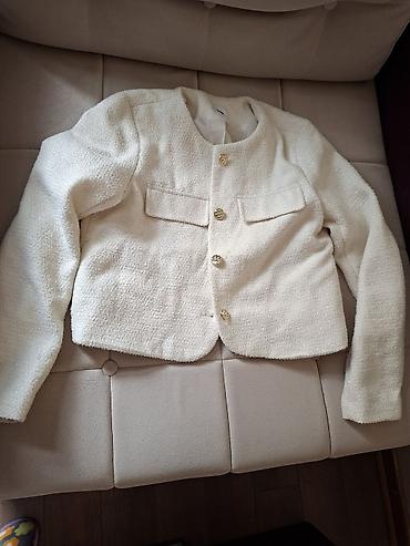 beli zenski sako: Elegantna ženska jakna/sako u krem-beloj boji, od mekog bukle (tweed) — 1