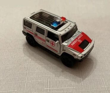 Oyuncaqlar: Təcili Satılır. Endirim Var. Hummer Ambulance modelka satılır.USA — 2
