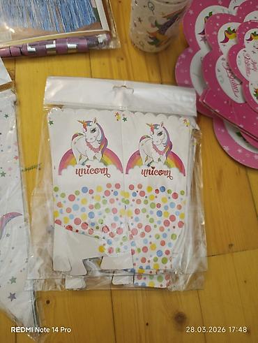 qapi bezeyi: Unicorn temalı ad günü dekorasiya və süfrə dəsti - “İyi ki doğdun” — 7