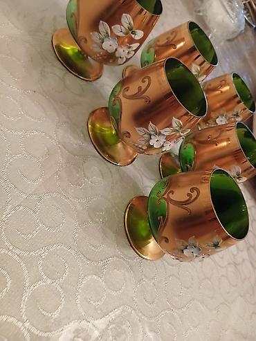 qusar mebel: Vintage Yaşıl Və Qızılı Qədəhlər (6 Ədəd)Satılır: 6 nəfərlik retro — 3