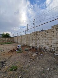 Torpaq sahələrinin satışı: 4 sot, Mülkiyyətçi, Bələdiyyə — 2