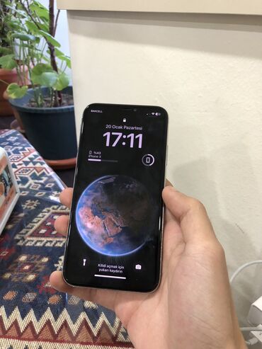 Apple iPhone: IPhone X, 64 GB, Ağ, Zəmanət