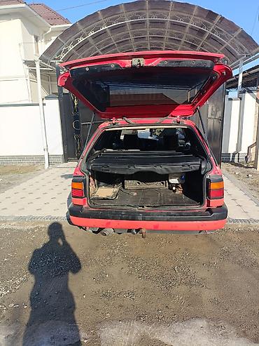 Volkswagen: Volkswagen Passat Variant: 1989 г., 1.8 л, Механика, Бензин, Универсал — 18