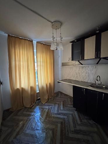 квадратный метр: Студия, 32 м², Хрущевка, 1 этаж, Требуется ремонт — 2
