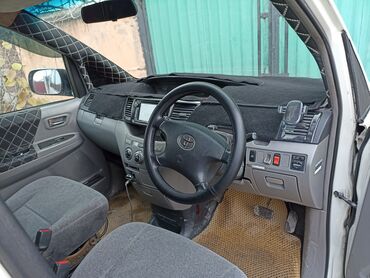 таота прада: Toyota Voxy: 2003 г., 2 л, Автомат, Бензин, Минивэн