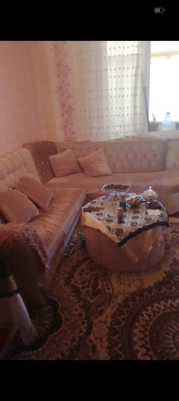Мебель: Угловой диван, Б/у, Раскладной, С подъемным механизмом, Нет доставки