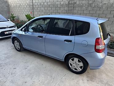 rd 1: Honda Fit: 2004 г., 1.4 л, Автомат, Бензин, Хэтчбэк — 4