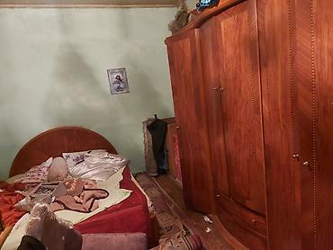 matras taxt: Tecili satilir evden cixmalidi Klassik taxta yataq otağı mebel dəsti — 2