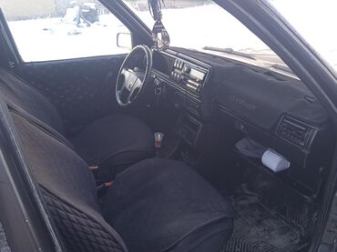 Volkswagen: Volkswagen Golf: 1990 г., 1.8 л, Бензин, Хэтчбэк — 5