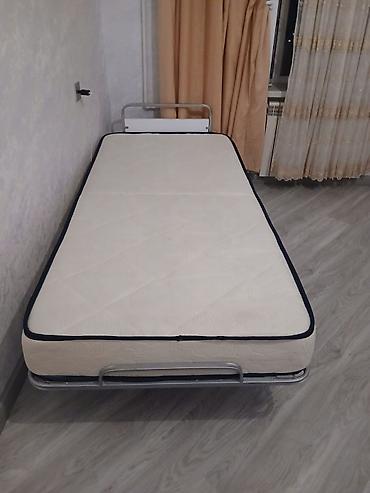 İşlənmiş, Təknəfərlik çarpayı, Bazasız, Matras ilə, Siyirməsiz