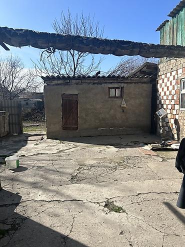 Продажа коттеджей и домов: Срочно продается частный дом Дом старый( но можно жить) Размер — 14