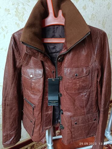 распродажа зимних женских курток со склада: Пуховик, M (EU 38), L (EU 40), XL (EU 42)