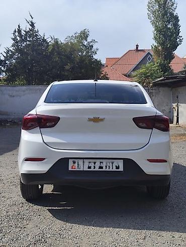 shevrolet onix: Chevrolet Onix: 2020 г., 1 л, Автомат, Бензин, Седан — 2