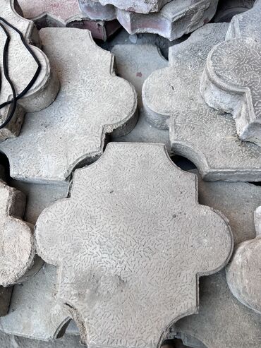 купить забор бетонный: Chamomile paving stones, түсү - Боз, Бетондон, Колдонулган