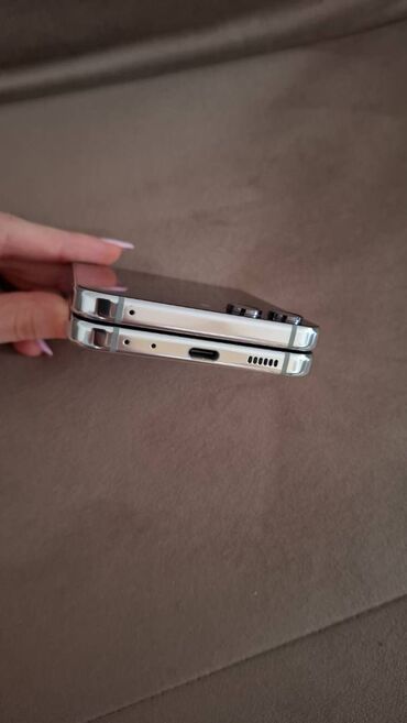 Samsung: Samsung Galaxy Z Flip 5, 256 GB, Bežični punjač, Dual SIM, Na preklapanje — 8