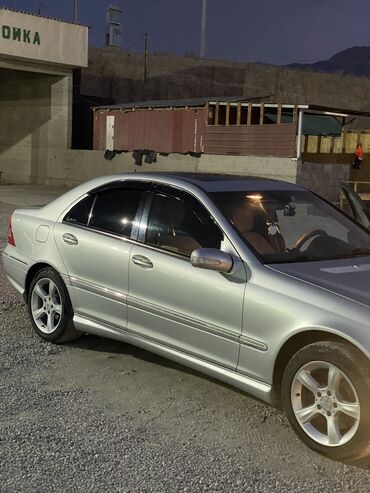 Mercedes-Benz: Mercedes-Benz C-Class: 2002 г., 3.2 л, Автомат, Бензин, Седан — 18