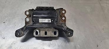 argon 50l cena: NOSAČ MENJACA ZA VOLKSWAGEN GOLF 7 - 5Q0199555AB | Nosač menjača — 1