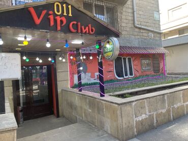 kafe işi: Ofisiant. 1-2 illik təcrübə