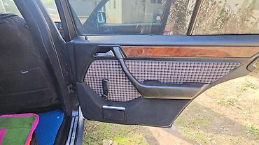 мазда крос: Mercedes-Benz W124: 1991 г., 2.3 л, Механика, Бензин, Седан — 9