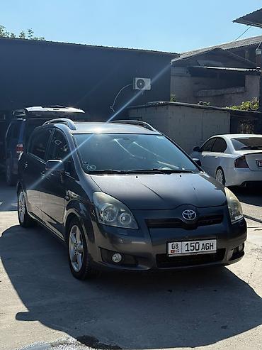 Toyota: Toyota Corolla Verso: 2009 г., 2.2 л, Кол менен иштөөчү, Дизель, Вэн/Минивэн — 2