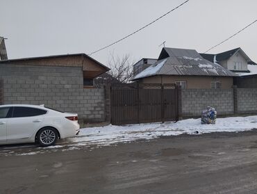 куплю дом в ак орго: Полдома, 40 м², 6 комнат, Собственник