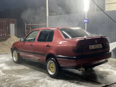 корпус бензонасоса пассат б3: Volkswagen Vento: 1993 г., 1.8 л, Механика, Бензин, Седан