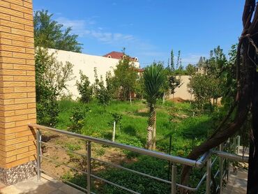 Uzunmüddətli kirayə evlər: 130 kv. m, 3 otaqlı, Kanalizasiya, Kombi, İşıq -da lalafo.az — 4 Uzunmüddətli kirayə evlər: 130 kv. m, 3 otaqlı, Kanalizasiya, Kombi, İşıq — 4