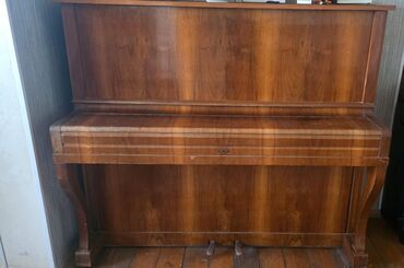 Tar: Piano, Akustik, İşlənmiş