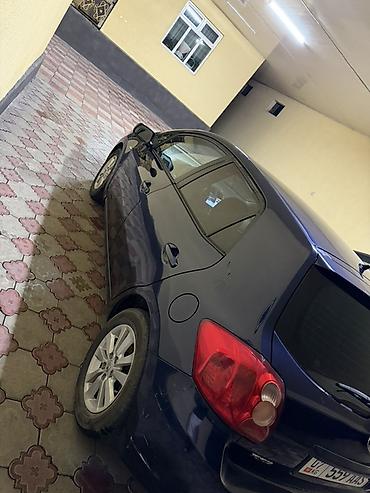 jac js6: Toyota Auris: 2009 г., 1.6 л, Механика, Бензин, Хэтчбэк — 5