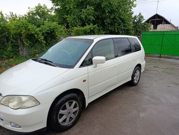 дом на колёса: Продается минивэн Honda Odyssey белого цвета. Этот автомобиль идеально