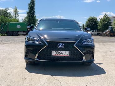 машина 7 мест: Lexus ES: 2019 г., 2.5 л, Автомат, Гибрид, Седан