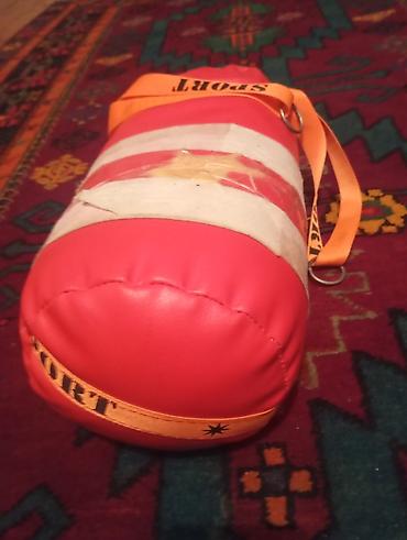 Boks və döyüş məşqləri üçün zərbə yastığı (punching pad) satılır