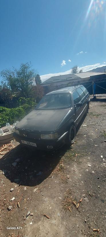 Volkswagen: Volkswagen Passat: 1990 г., 1.8 л, Универсал — 4