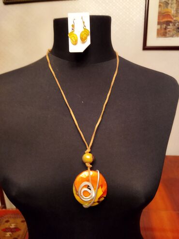 Bijuteriya dəstləri: Qadın bəzək dəsti və boyunbağılar - Çoxqatlı boyunbağı: Yüngül krem — 2